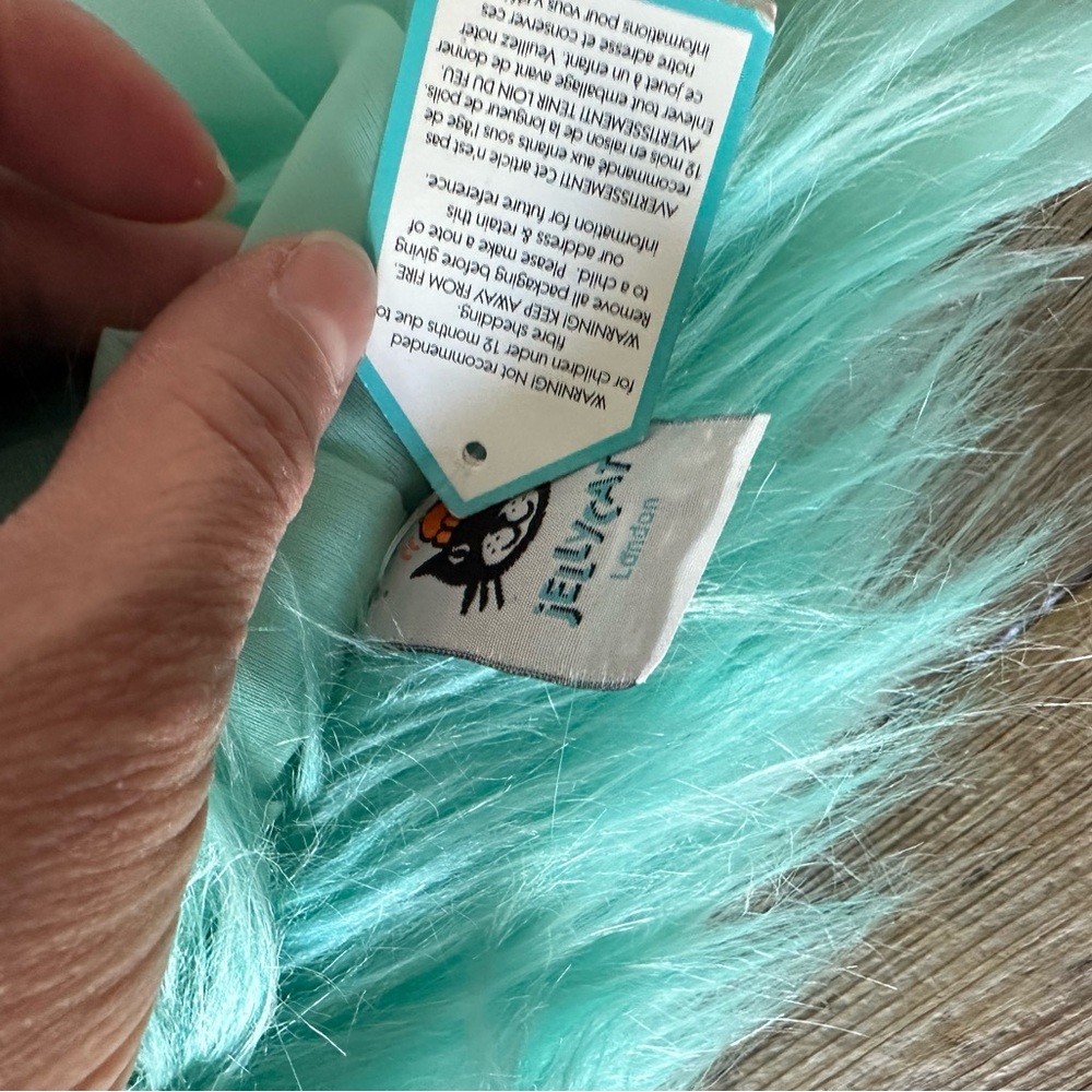 Jellycat Florrie Maflish Fish Plush RARE with faux fur and ruffles Teal NWT - Picture 7 of 10